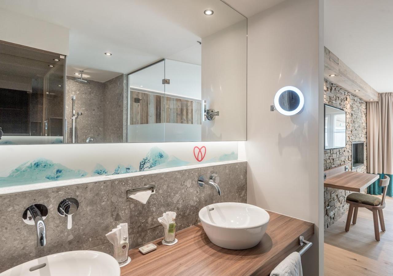 אוברטאורן Superior Hotel Edelweiss מראה חיצוני תמונה