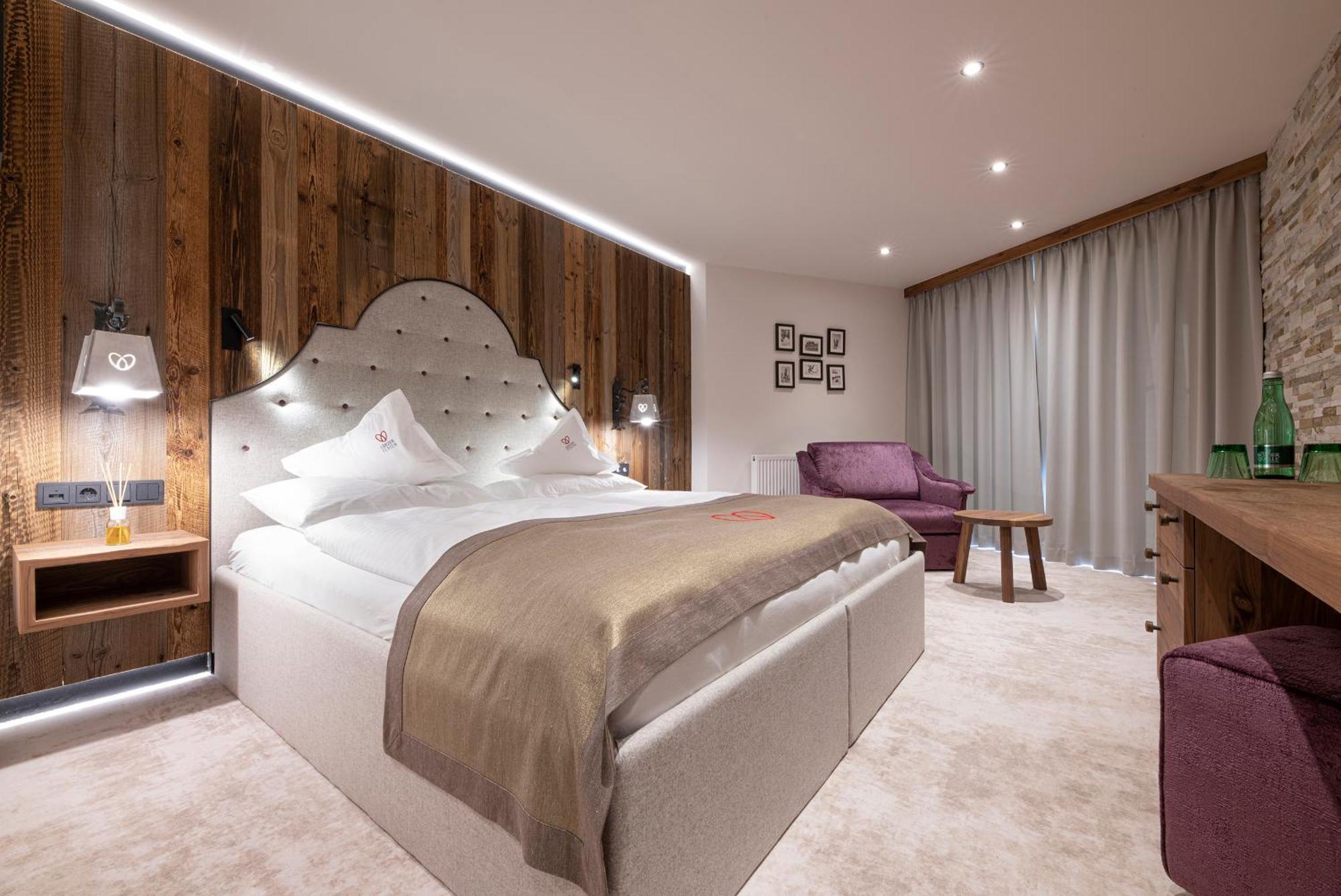 אוברטאורן Superior Hotel Edelweiss מראה חיצוני תמונה